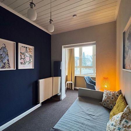 Huge Apartment With Sauna And Free Parking 뒤스부르크 외부 사진