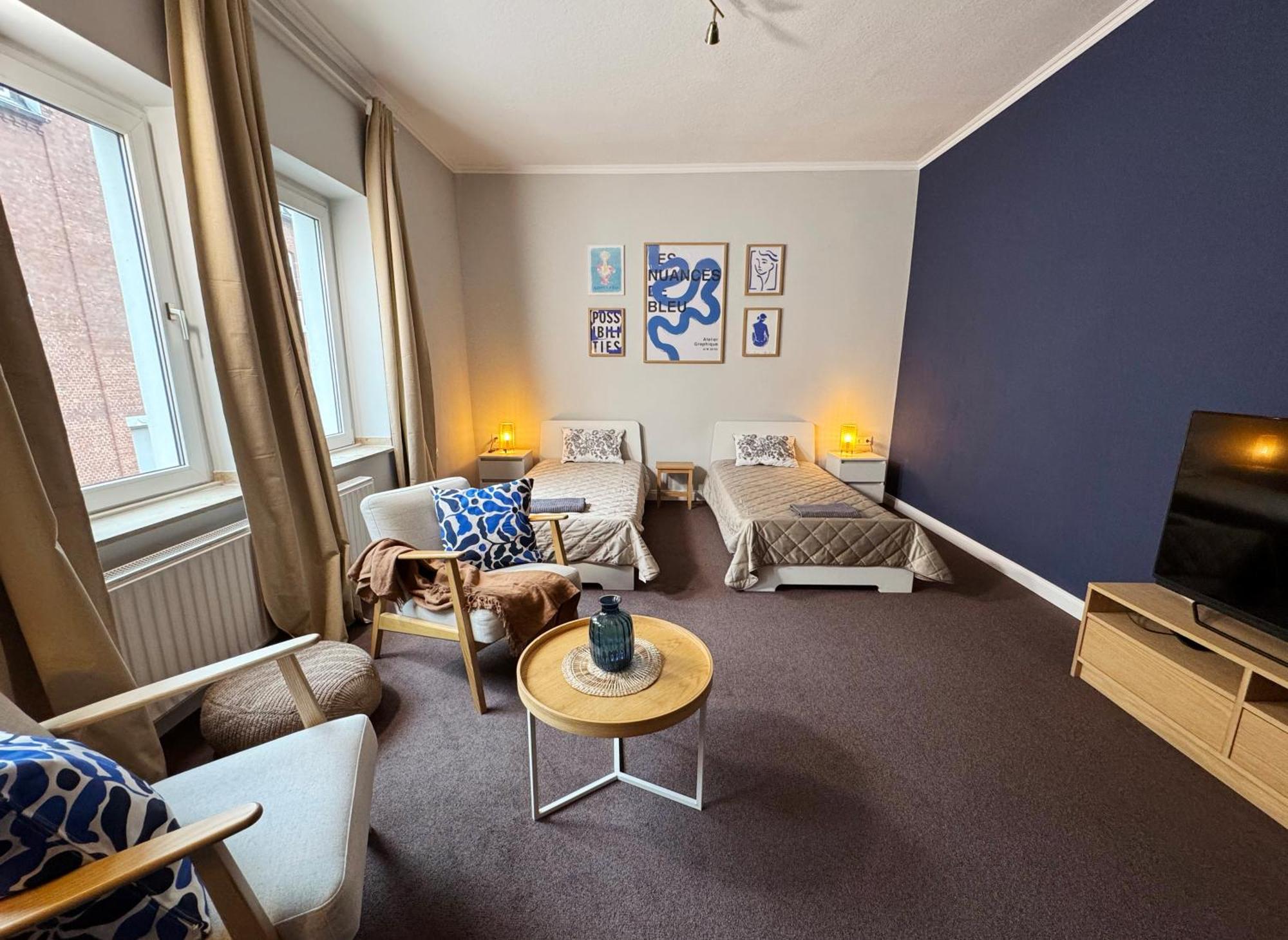 Huge Apartment With Sauna And Free Parking 뒤스부르크 외부 사진