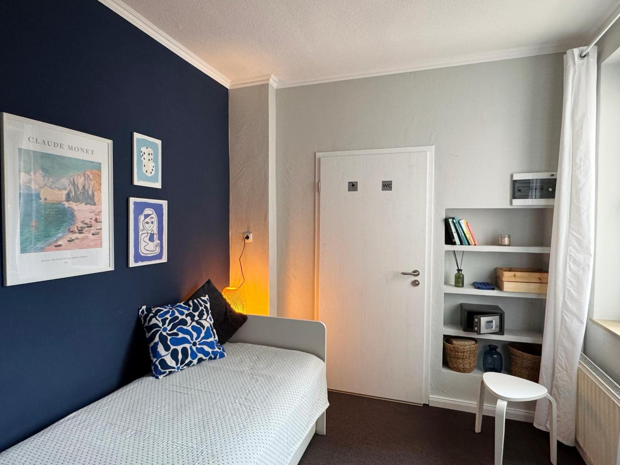 Huge Apartment With Sauna And Free Parking 뒤스부르크 외부 사진