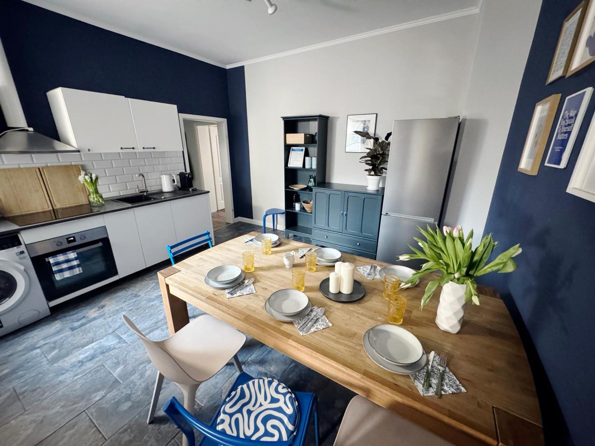 Huge Apartment With Sauna And Free Parking 뒤스부르크 외부 사진